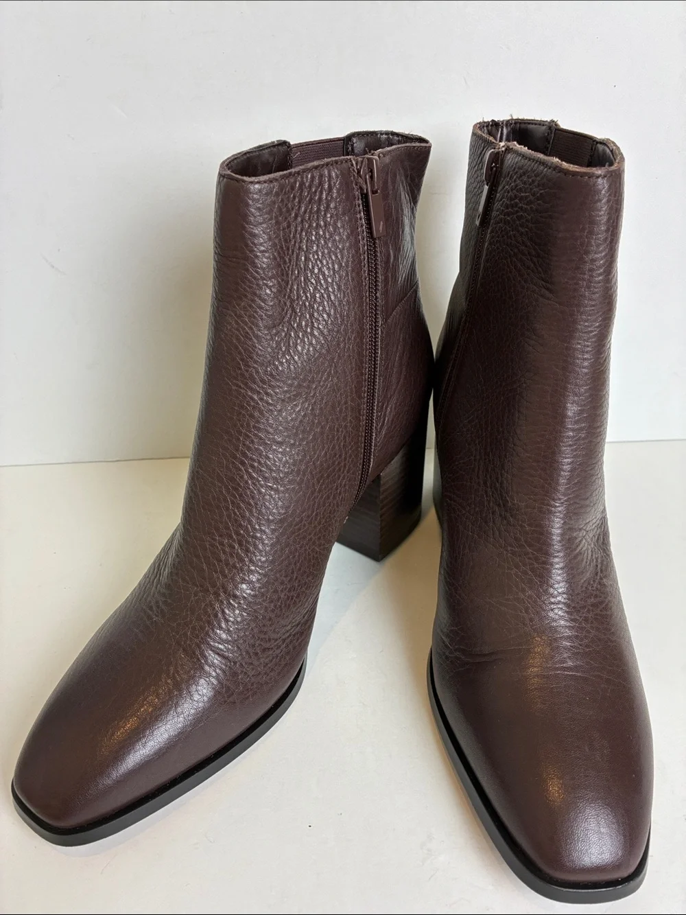 Vionic vynn heeled